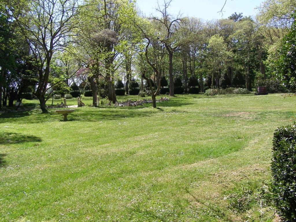 Le Relais Du Silence Chateau Lavail Labastide-dʼAnjou Eksteriør bilde