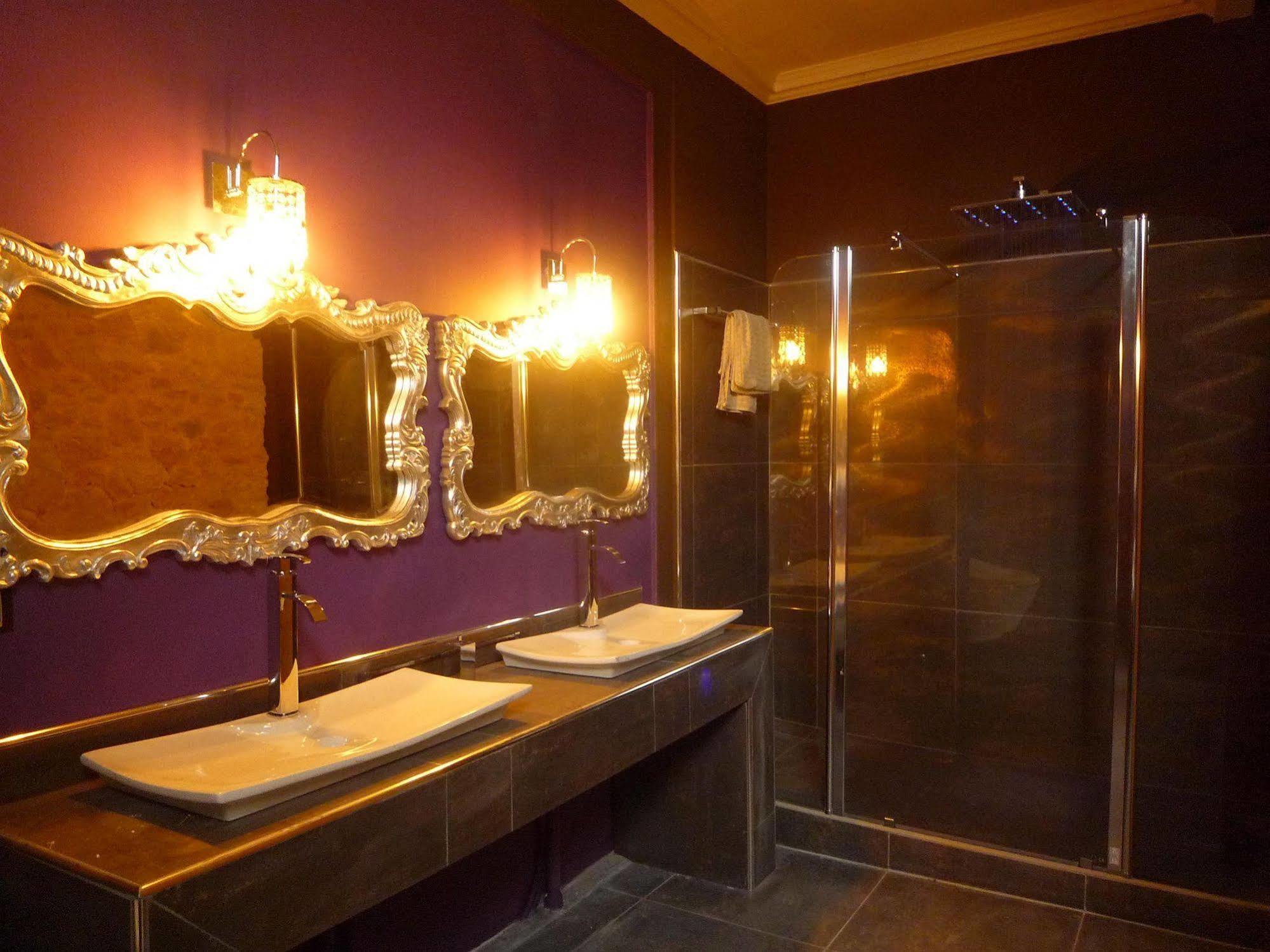 Le Relais Du Silence Chateau Lavail Labastide-dʼAnjou Eksteriør bilde