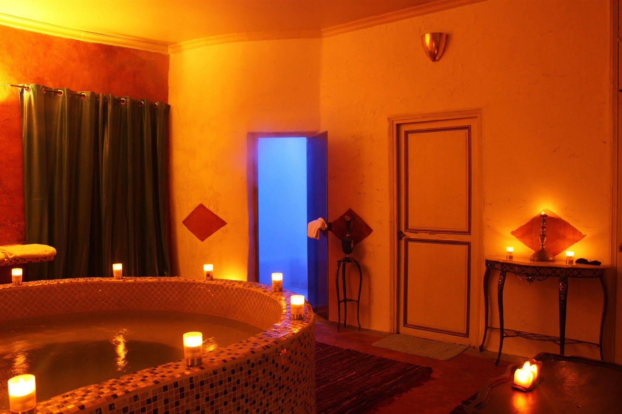 Le Relais Du Silence Chateau Lavail Labastide-dʼAnjou Eksteriør bilde