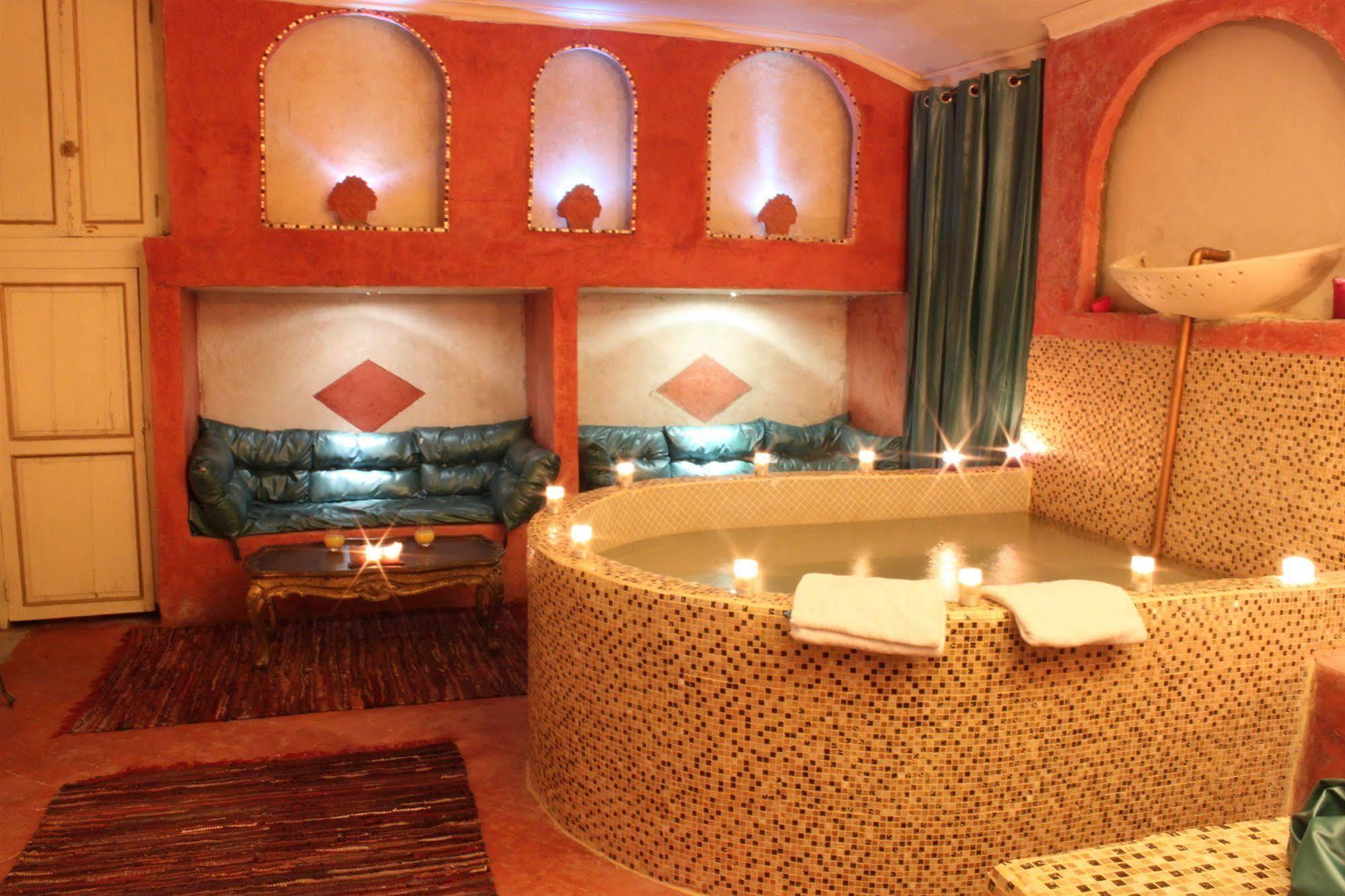 Le Relais Du Silence Chateau Lavail Labastide-dʼAnjou Eksteriør bilde